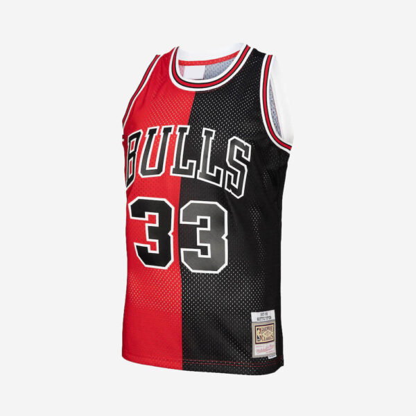 Scottie-Pippen-Chicago-Bulls-Hardwood-Classics-Split-Swingman-Jersey